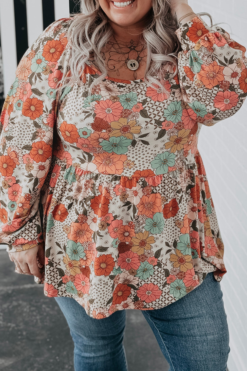 (Pre order 10.8)Plus Size Flower Square Neck Blouse