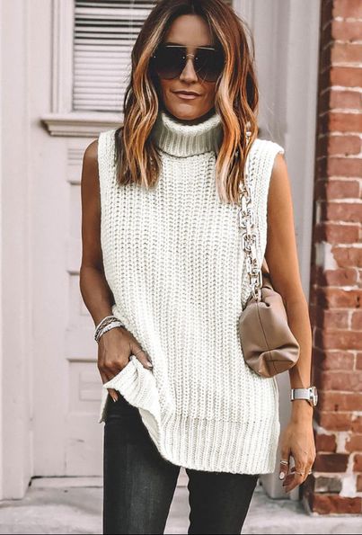 Turtleneck Knitted Slit Hem Sweater Vest