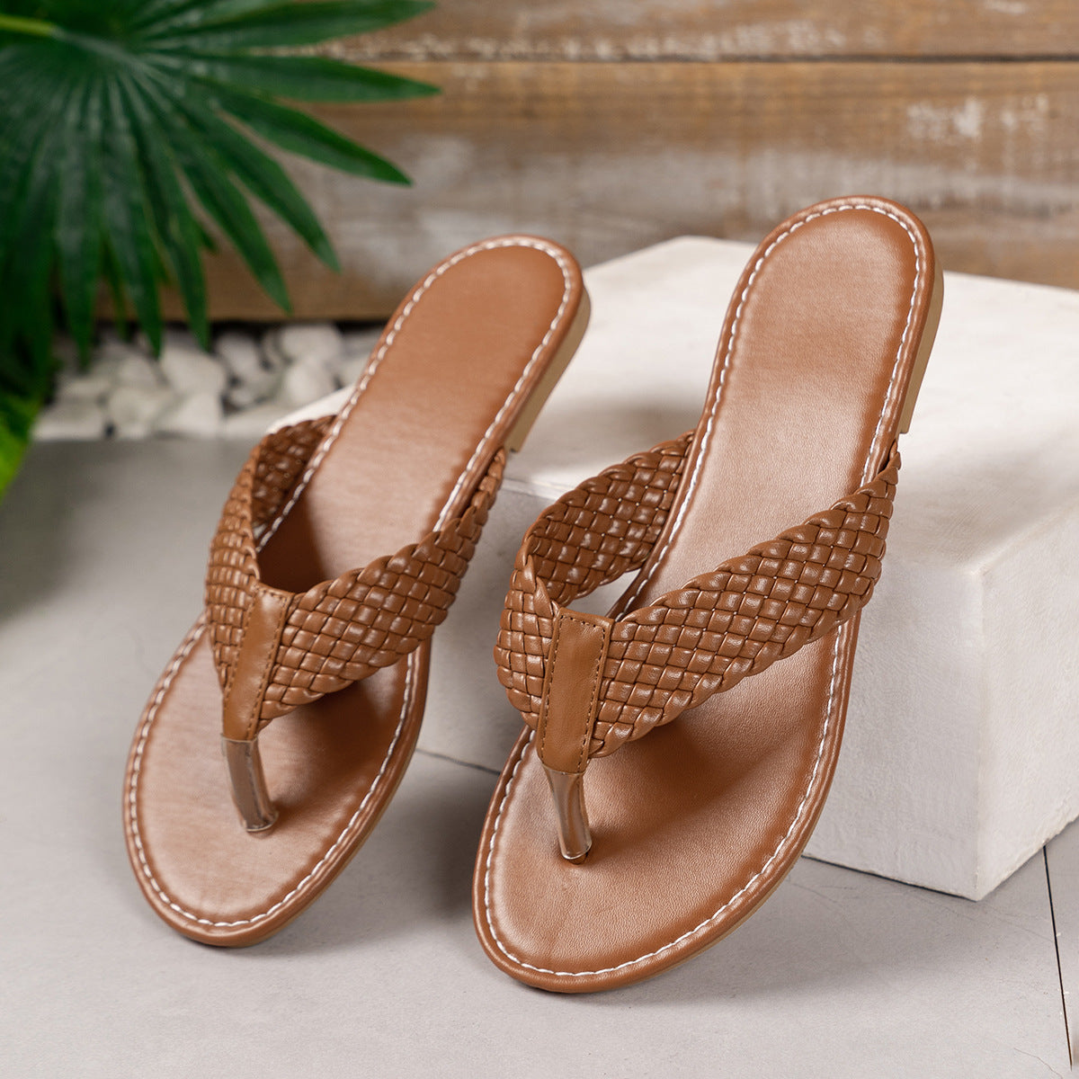 Braided Strap PU Leather Flip Flop