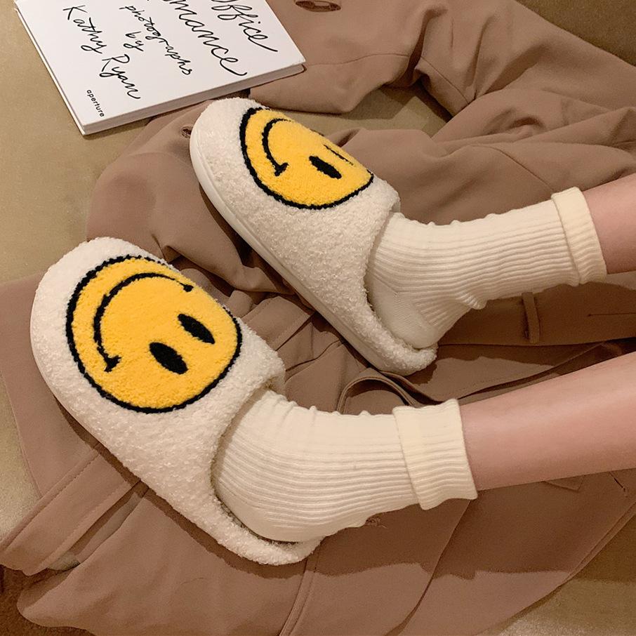 Women's Smiling Face Plush Home Slippers