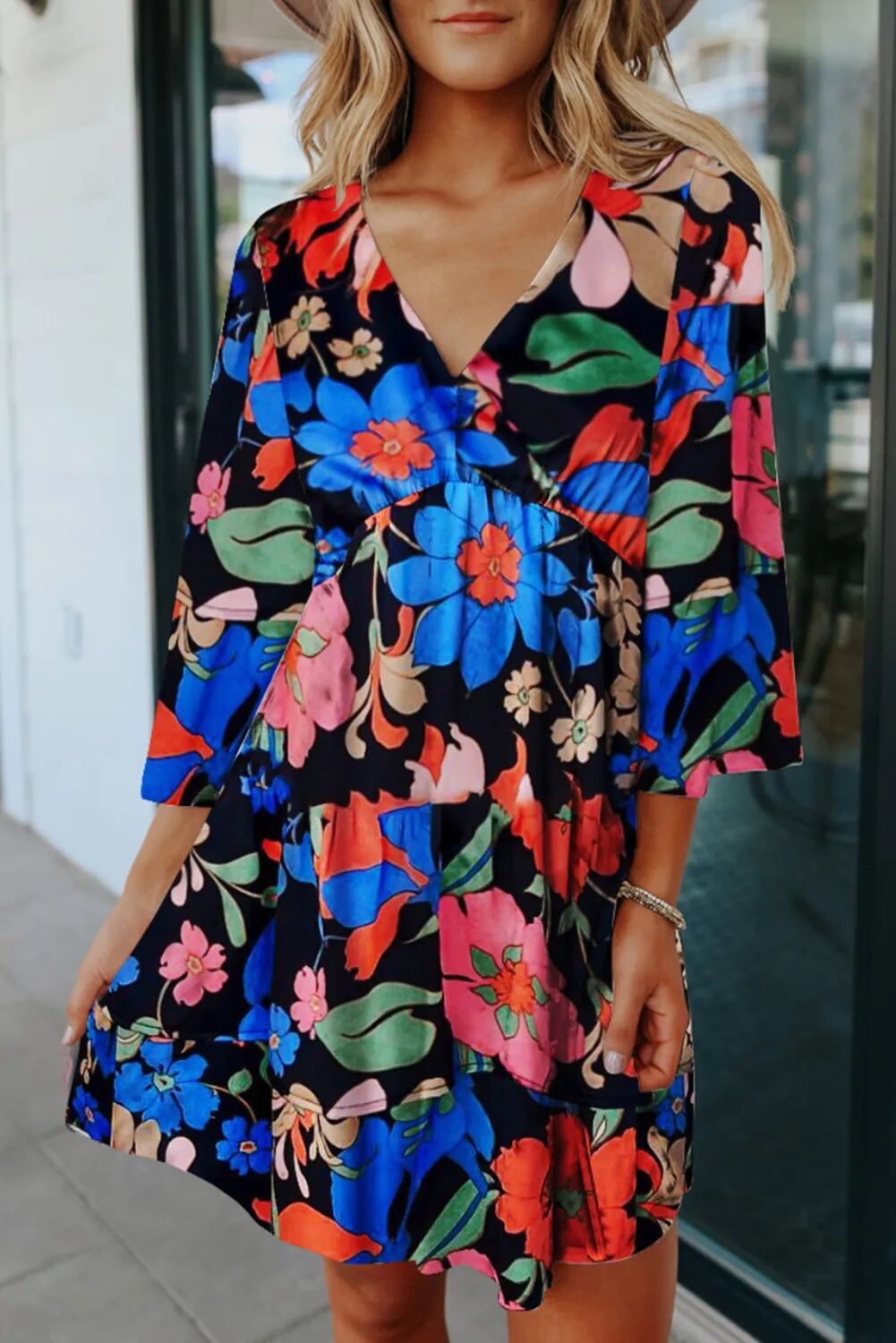 Printed V-neck Pullover Dress