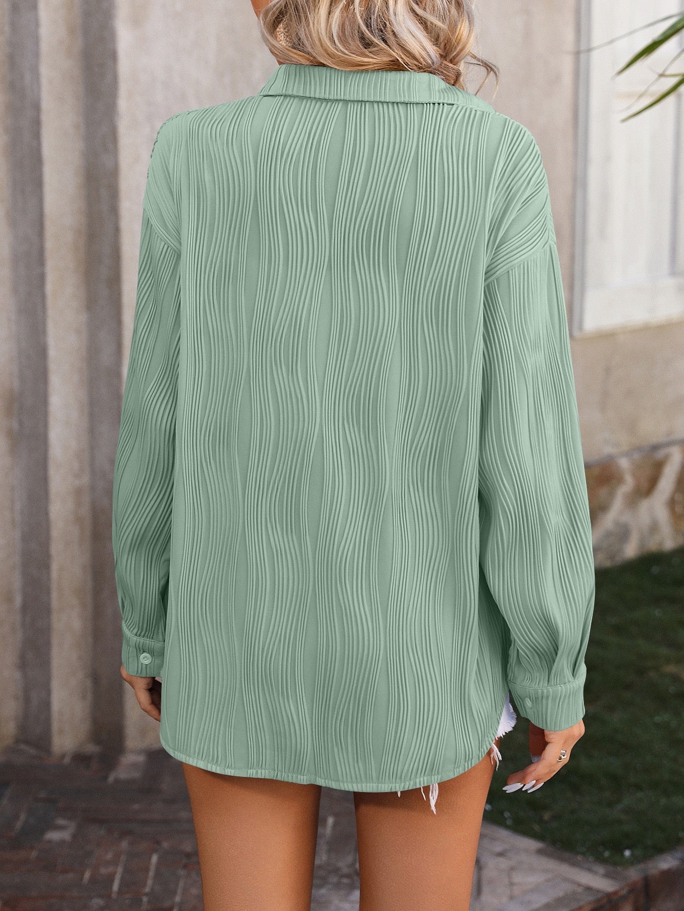 Cozy Wavy Texture Shirt