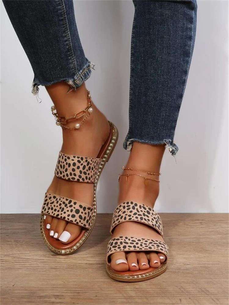 Women's Leopard Flat Sandals