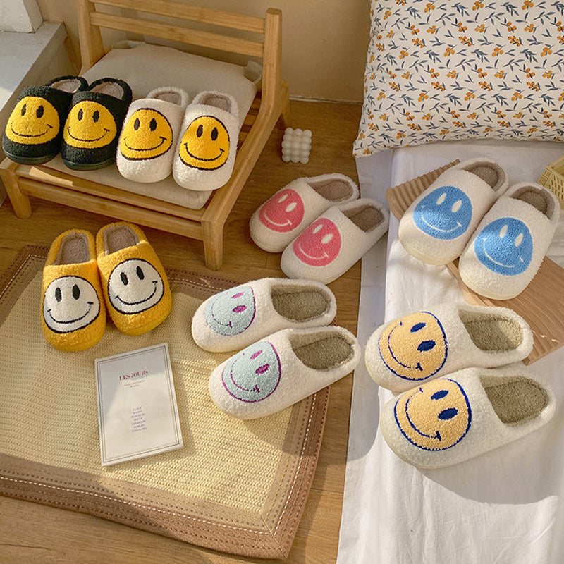 Women's Smiling Face Plush Home Slippers