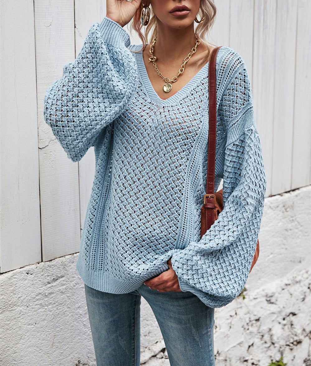 Loose Pullover Cutout Sweater