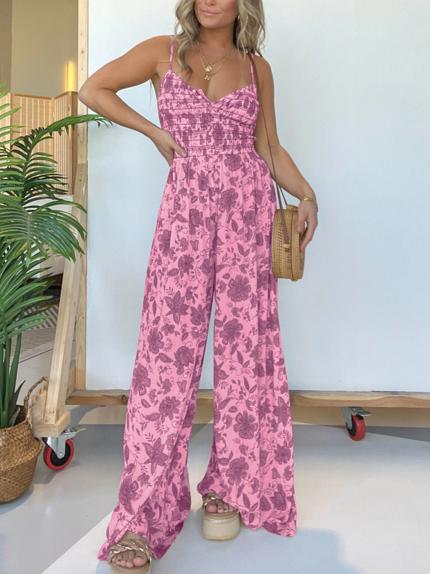 Button V-neck Floral Suspender Jumpsuit