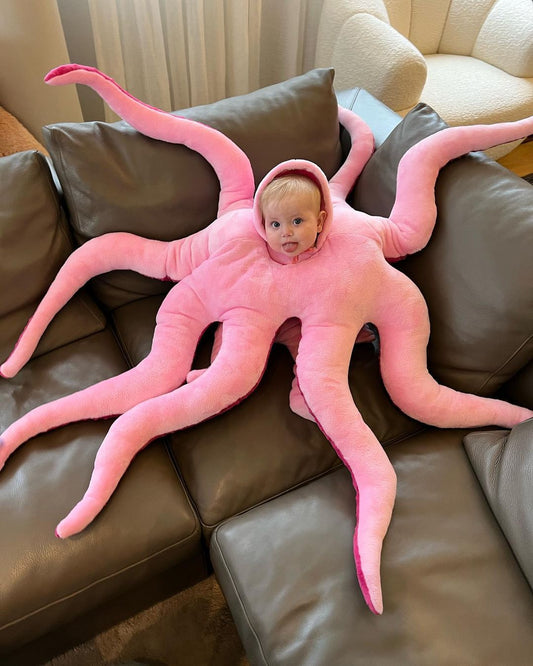 Explosive Cute Giant Octopus