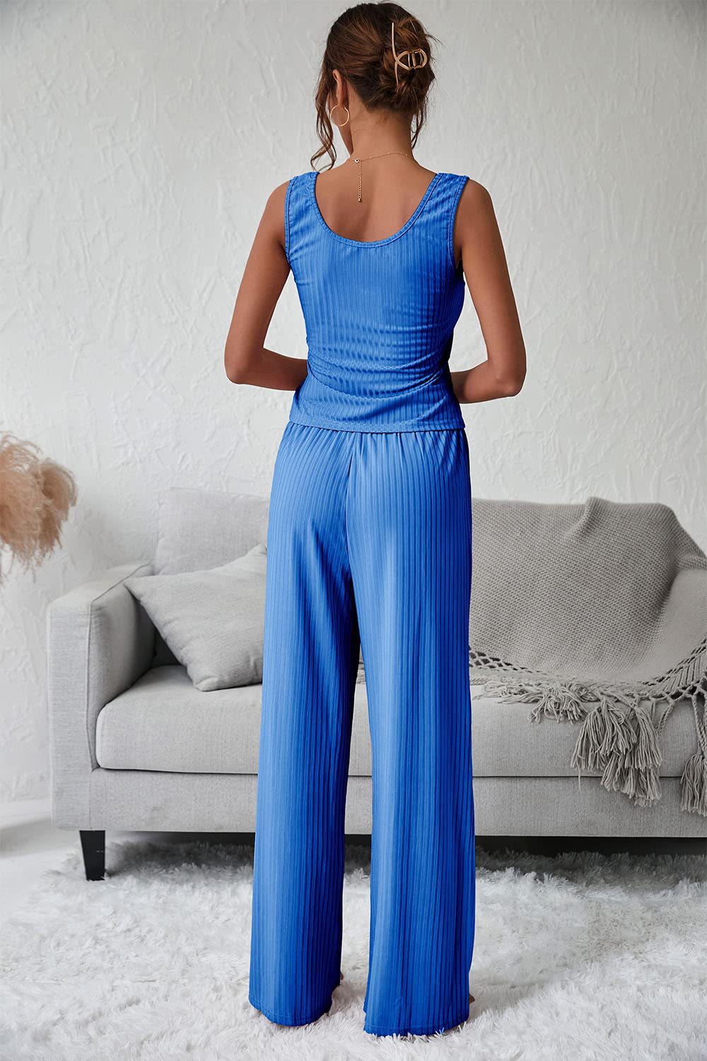 V-neck Solid Color Sleeveless Top + Trousers