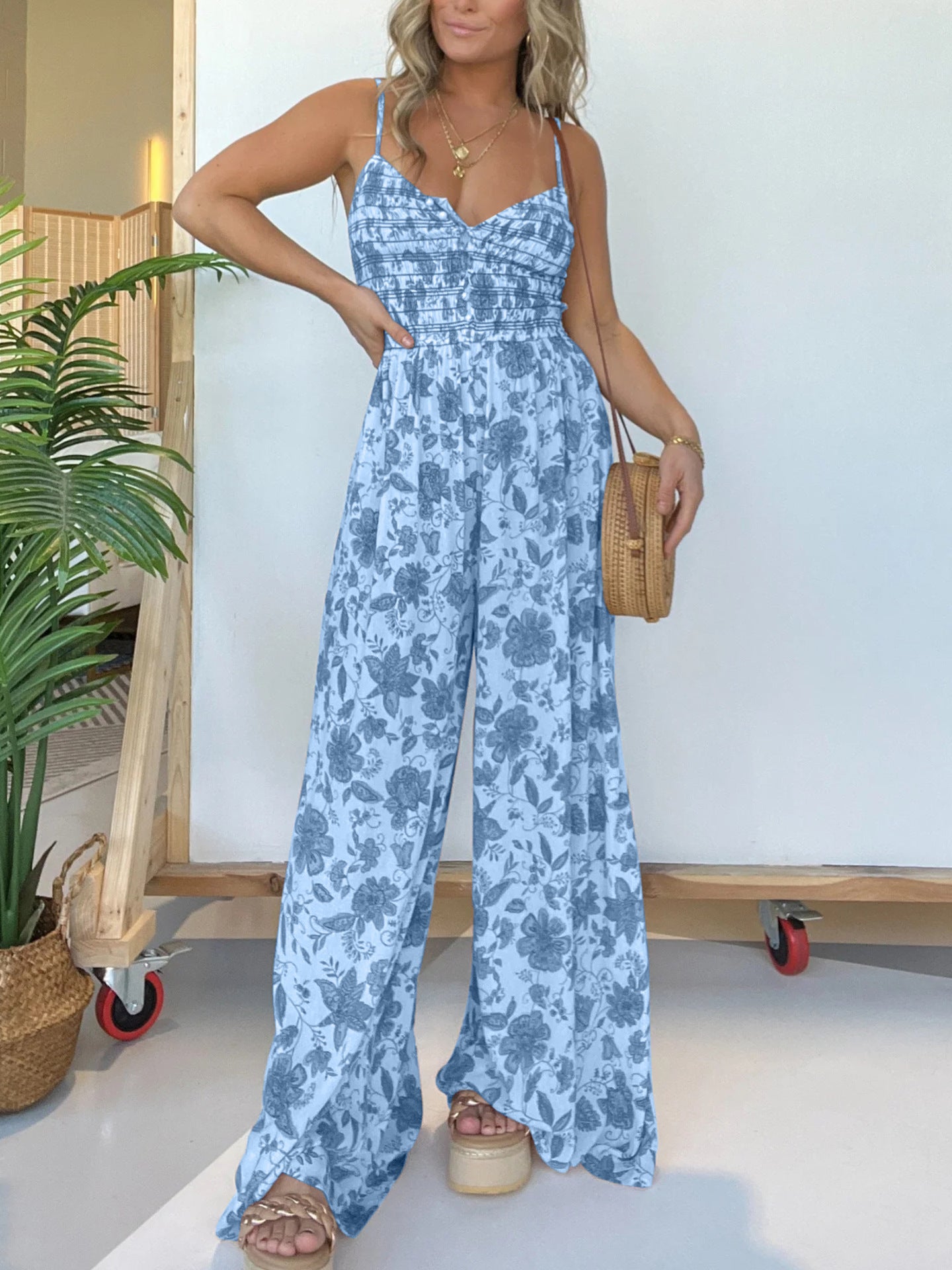 Button V-neck Floral Suspender Jumpsuit