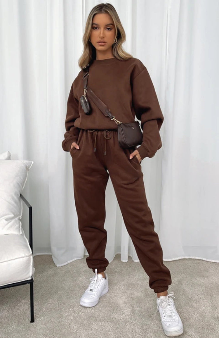 Round Neck Sweatshirt + Pants Suit