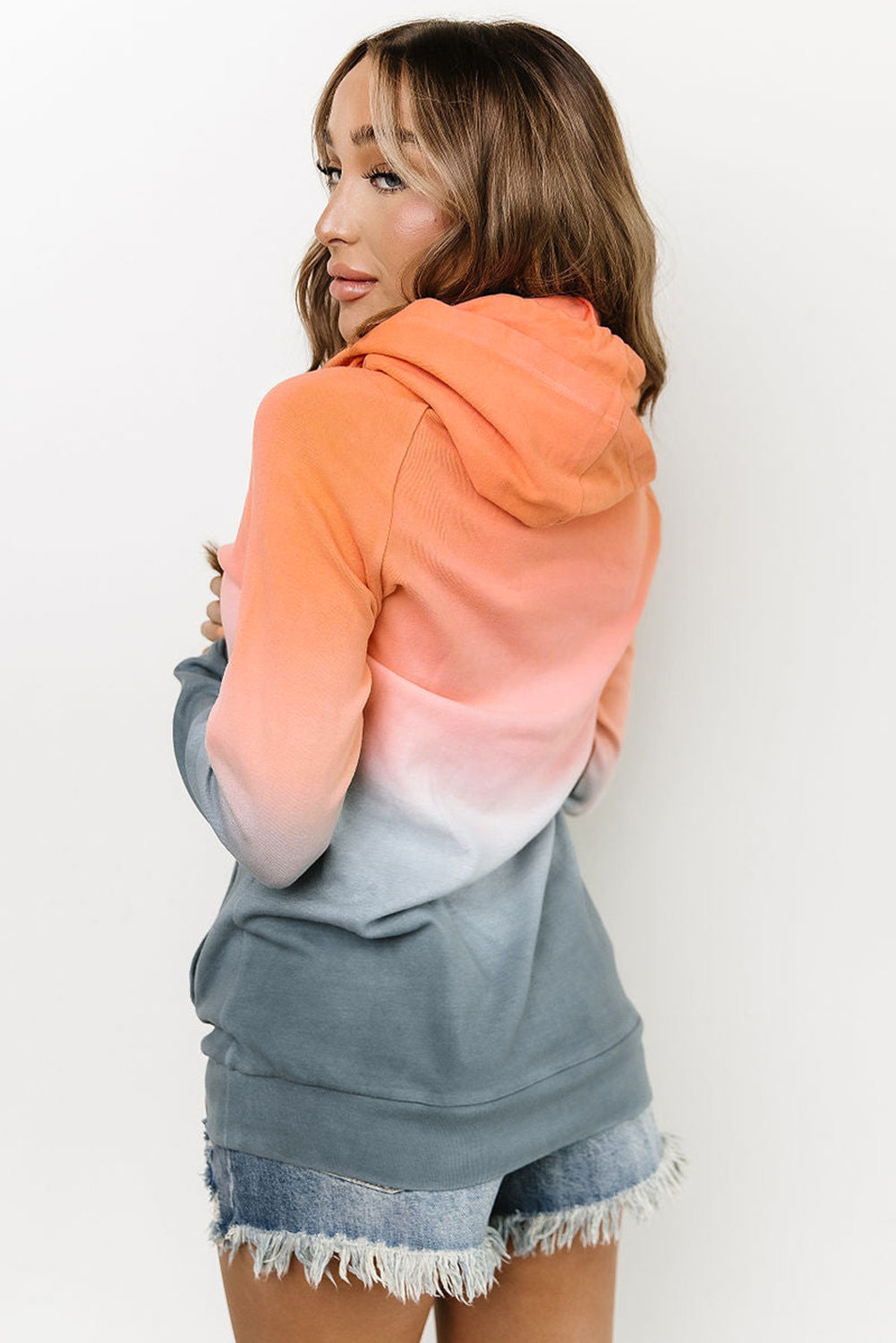 Gradient Thumbhole Sleeve Pocketed Zipper Hoodie