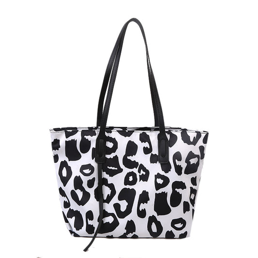 Leopard Print Shoulder Tote Bag