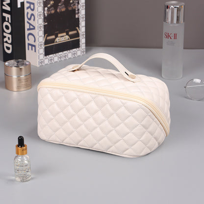 Women's Quilted Large Capacity Cosmetic Bag